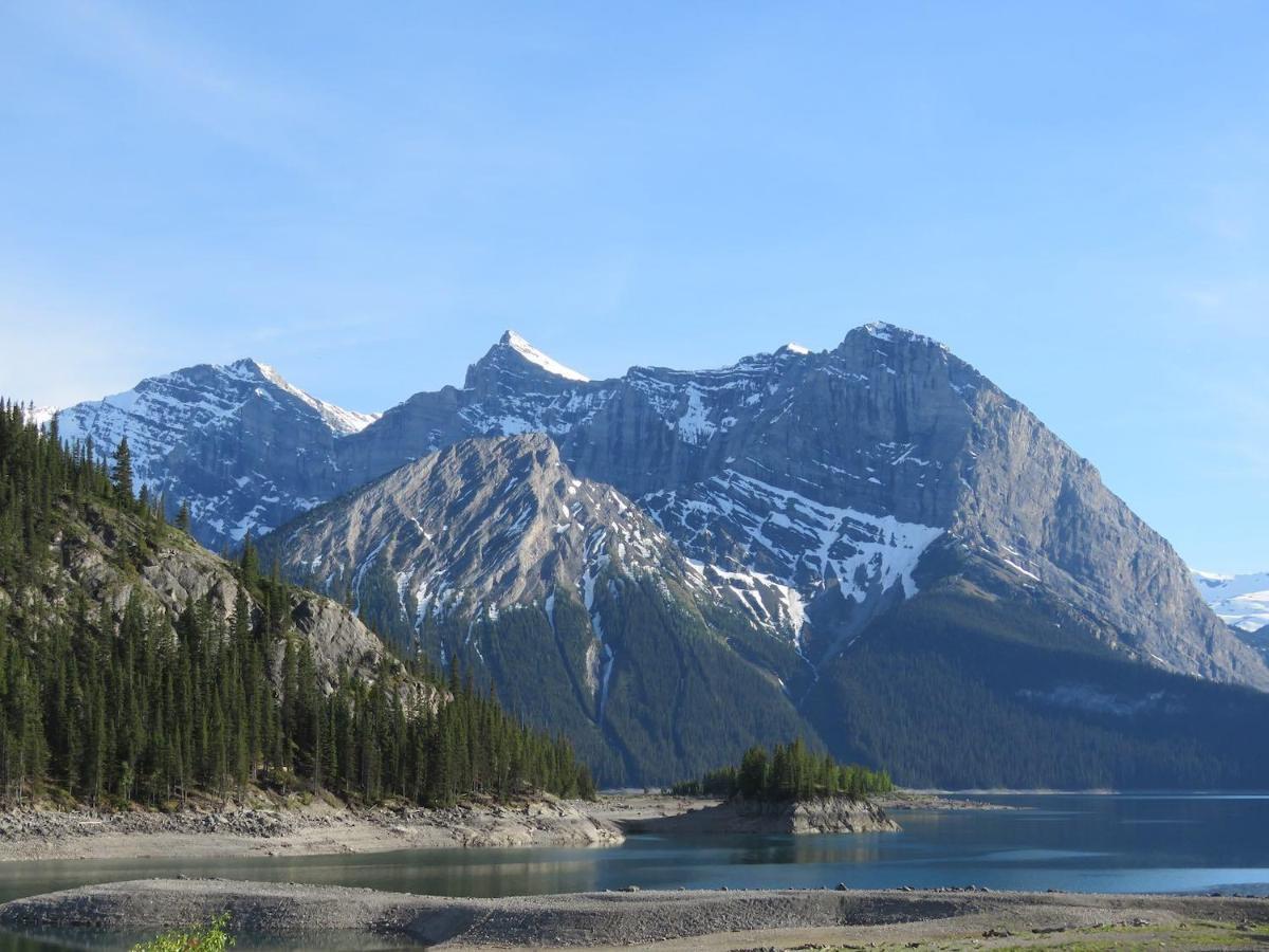 Apartment 411, Antique Heritage Canmore Exterior photo